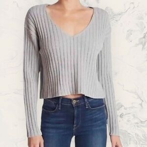 NEW Abound Nordstrom Grey Heather Ribbed Knit V-Neck Cropped Sweater Size XL